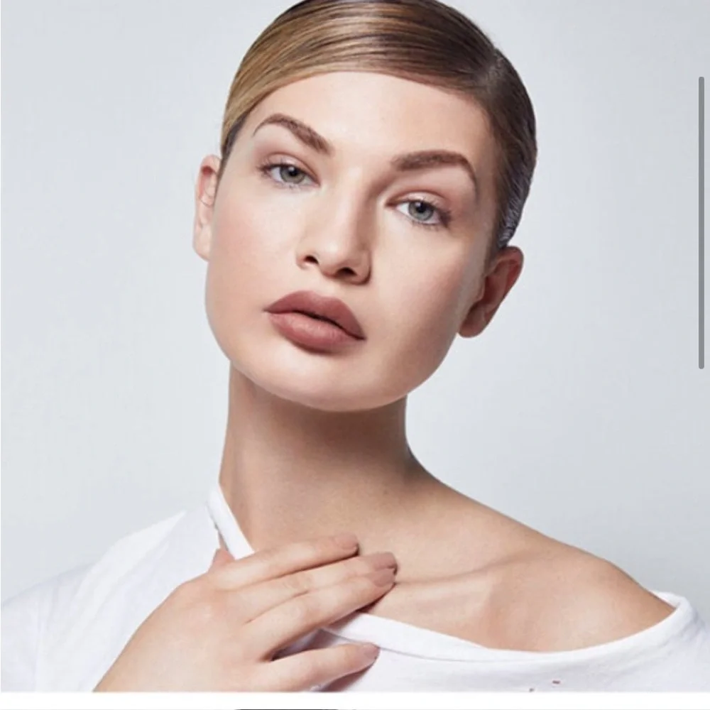CONTEXT SKIN Matte Lipstick in 116 Tears are Falling (Dark Mauve)